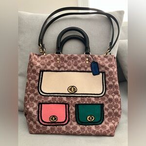 RARE Coach Rogue trompe l’oeil tote!